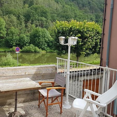 Revin Le Balcon Sur La Meuseヴィラ エクステリア 写真